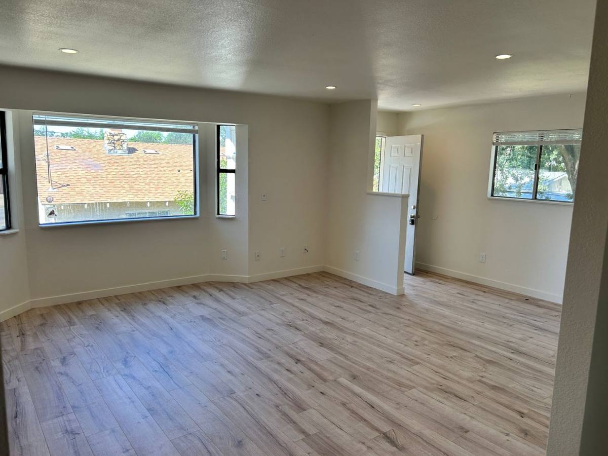 Apartment for rent at 7658 7660 Poppy Way, Citrus Heights, CA 95610