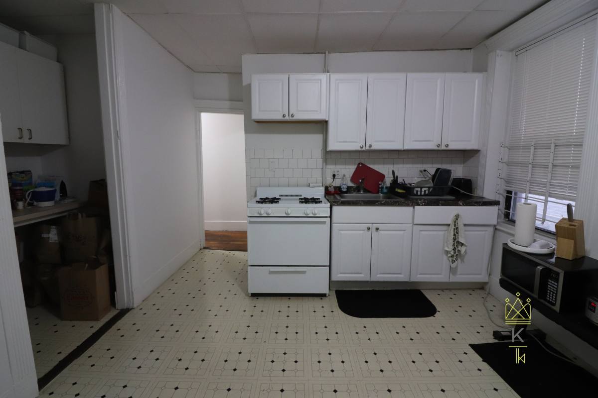 Apartment for rent at 238 Hemenway St #2, Boston, MA 02115