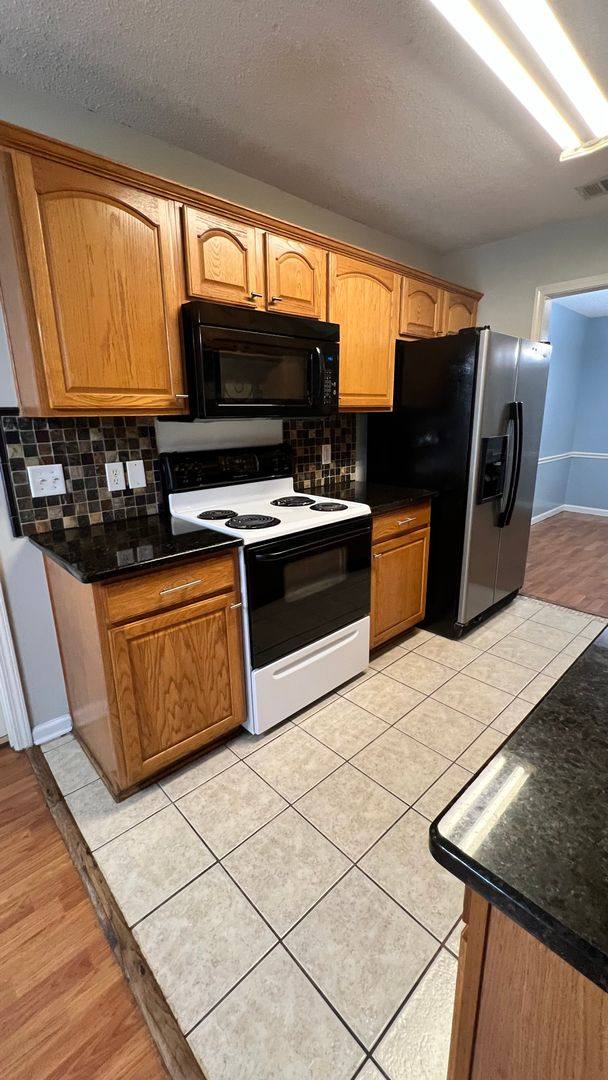 House for rent at 105 E 9th St, Rincon, GA 31326