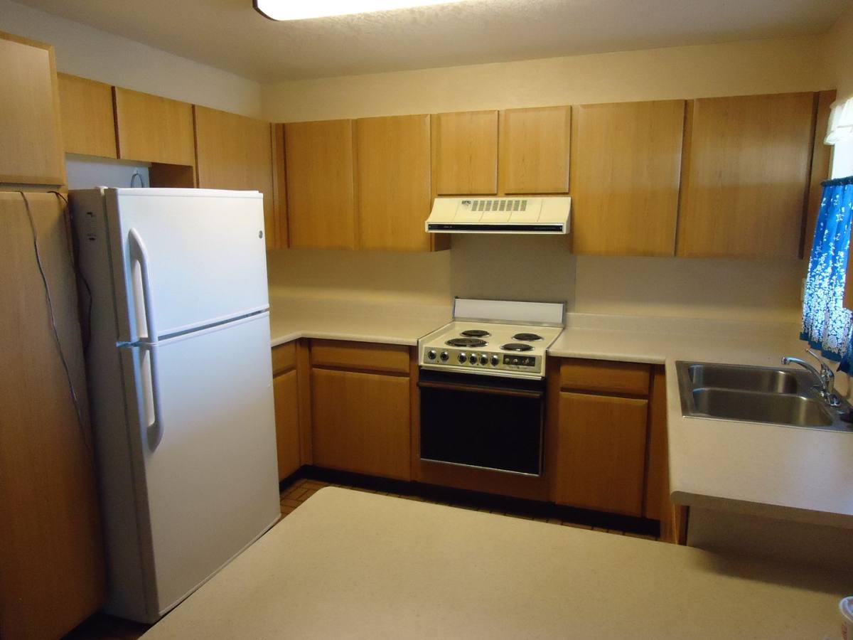 House for rent at 94-500 Kuahui St, Waipahu, HI 96797