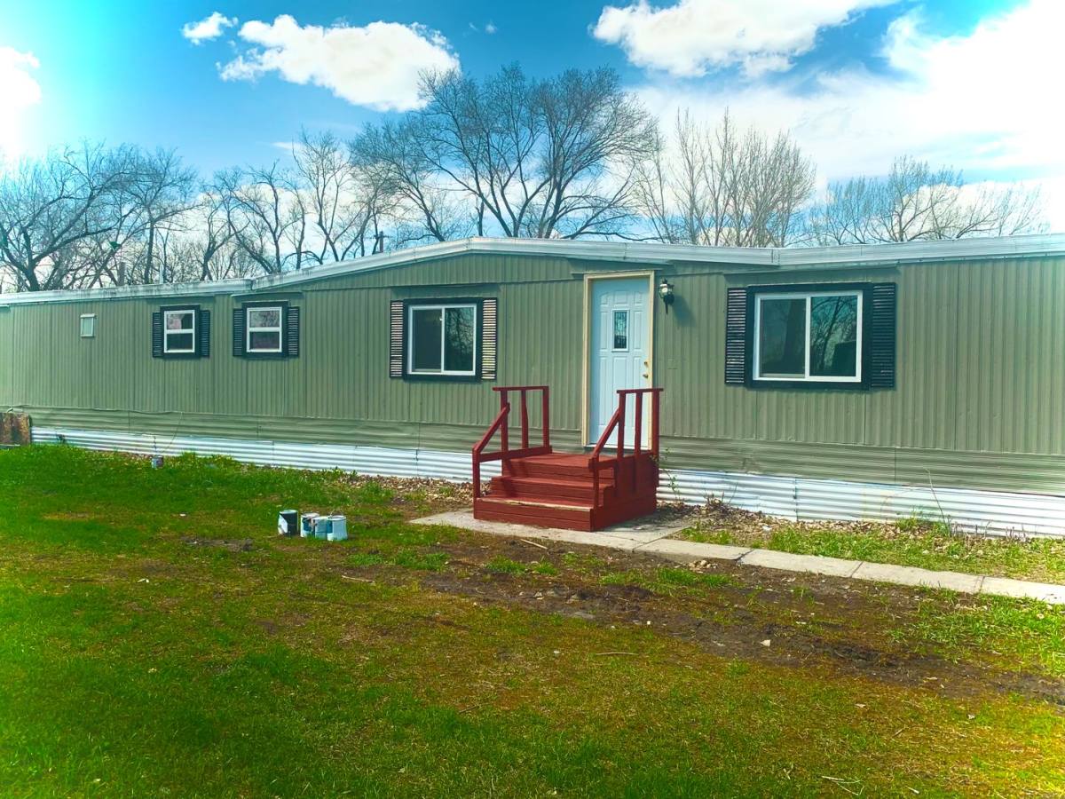 Apartment for rent at 803 E Thrush Lane, Glendive, MT 59330