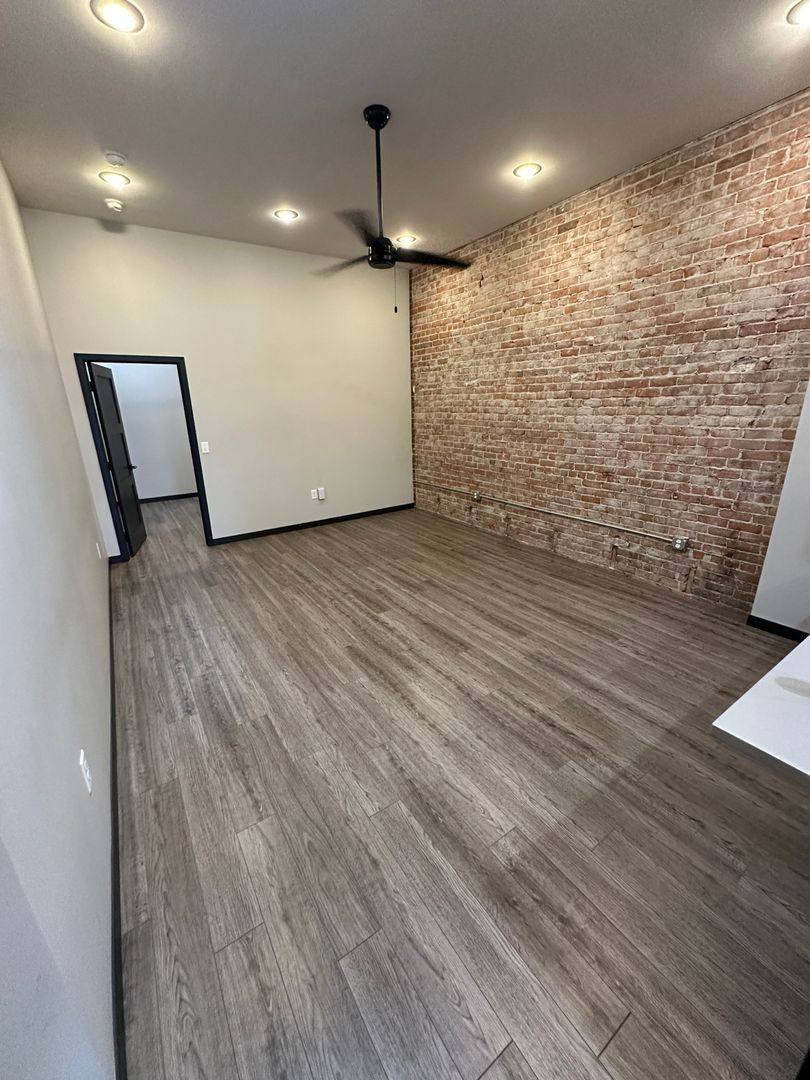 Apartment for rent at 409 W Norfolk Ave #201, Norfolk, NE 68701