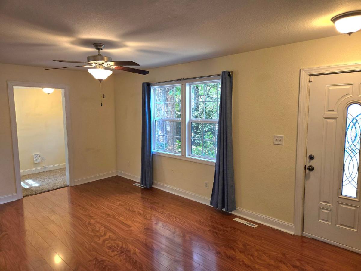 House for rent at 2201 Pershing Ave, Norfolk, VA 23509