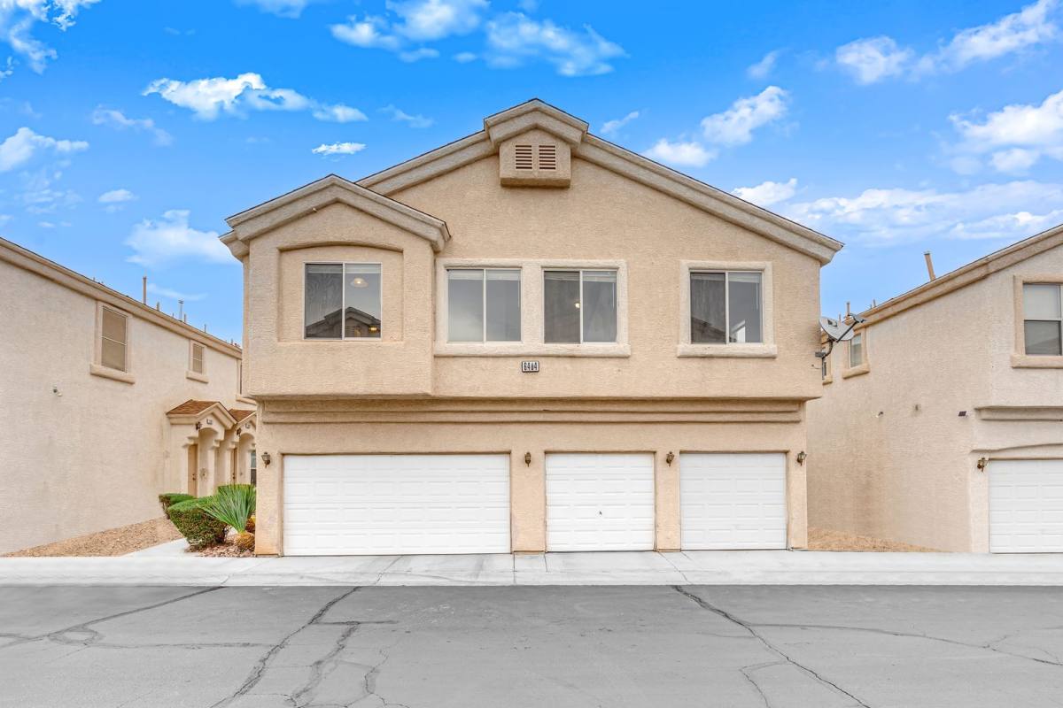 Townhouse for rent at 6404 Extreme Shear Ave, Henderson, NV 89011