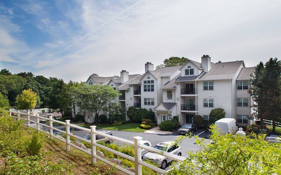 Apartment for rent at 100 Lexington Ridge Dr #1231, Lexington, MA 02421