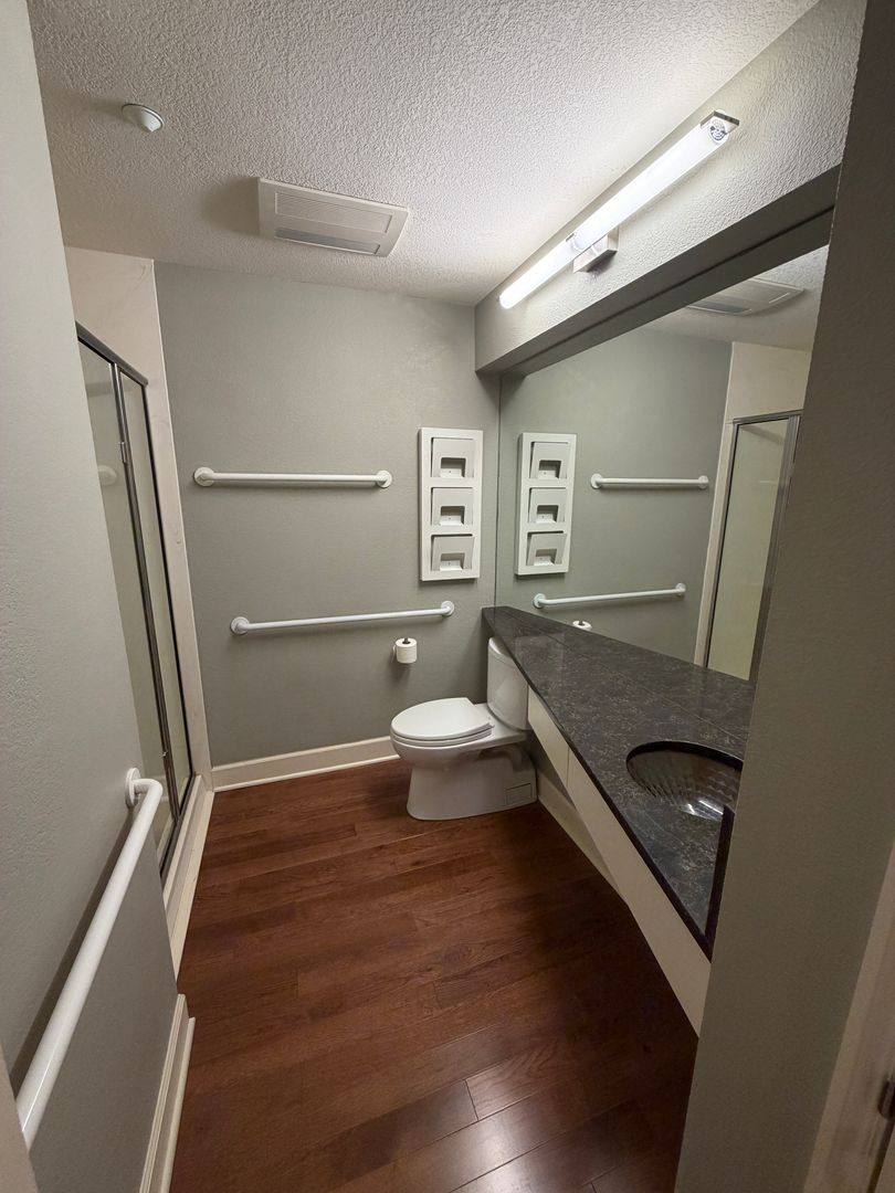 Apartment for rent at 520 SE Columbia River Dr, Vancouver, WA 98661