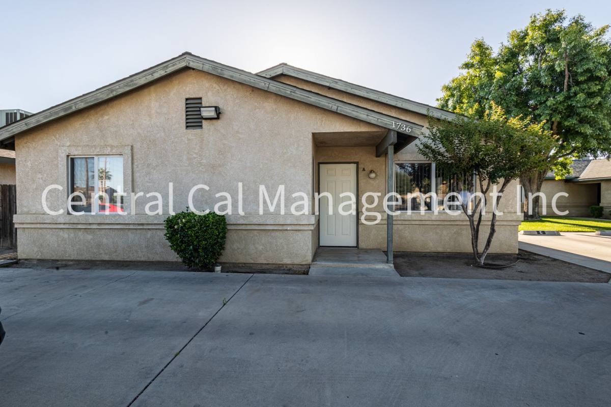 Apartment for rent at 1736 Inyo St, Delano, CA 93215