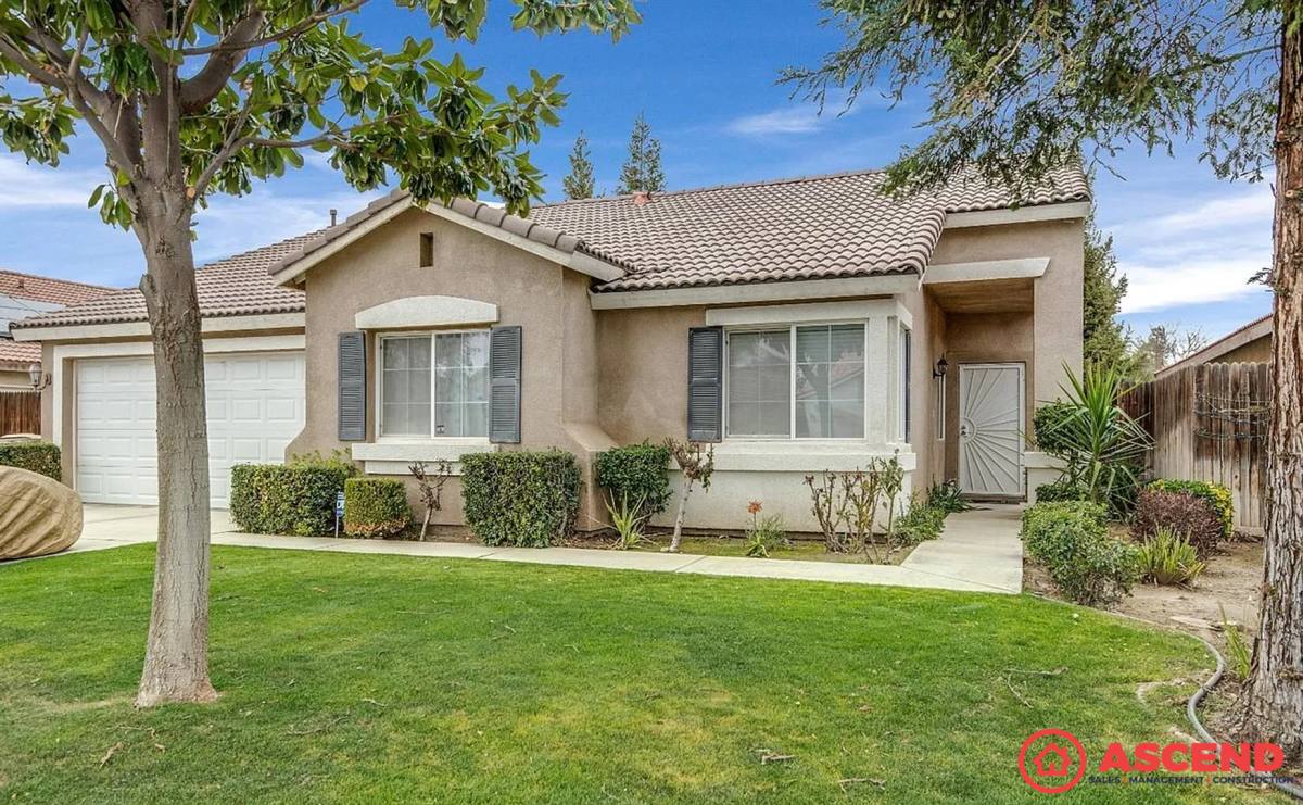 House for rent at 10208 Pyramid Peak Dr, Bakersfield, CA 93311