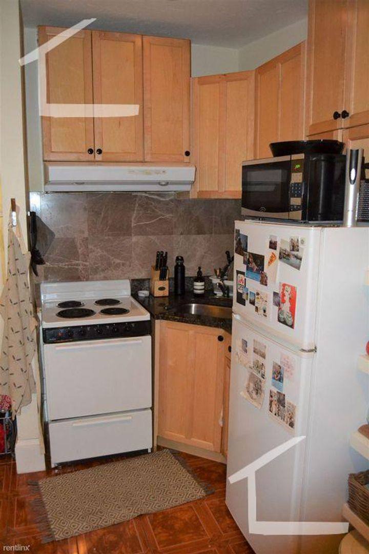 Condo for rent at 72 Babcock St #7, Brookline, MA 02446