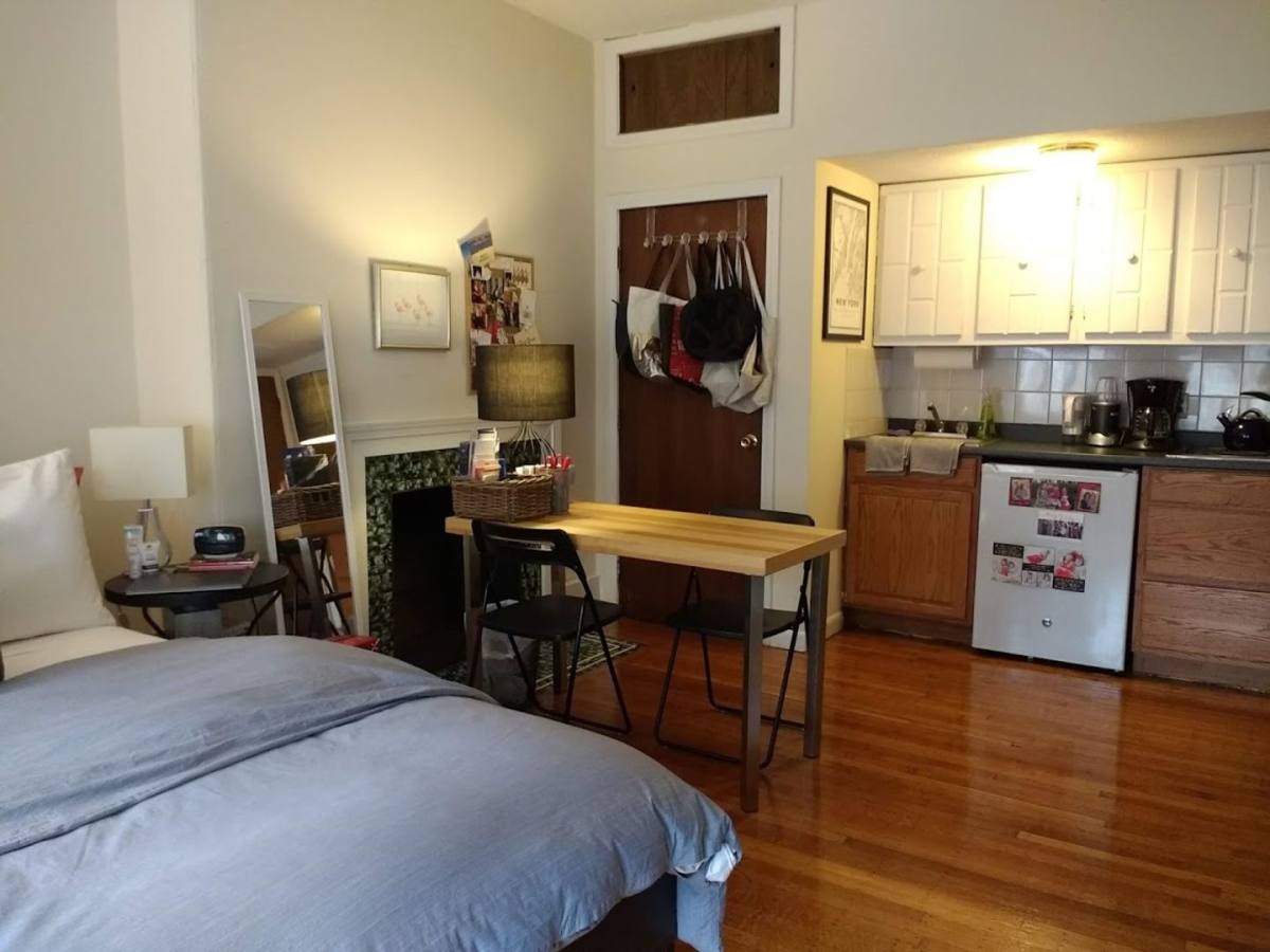 House for rent at 907 Beacon St #6, Boston, MA 02215