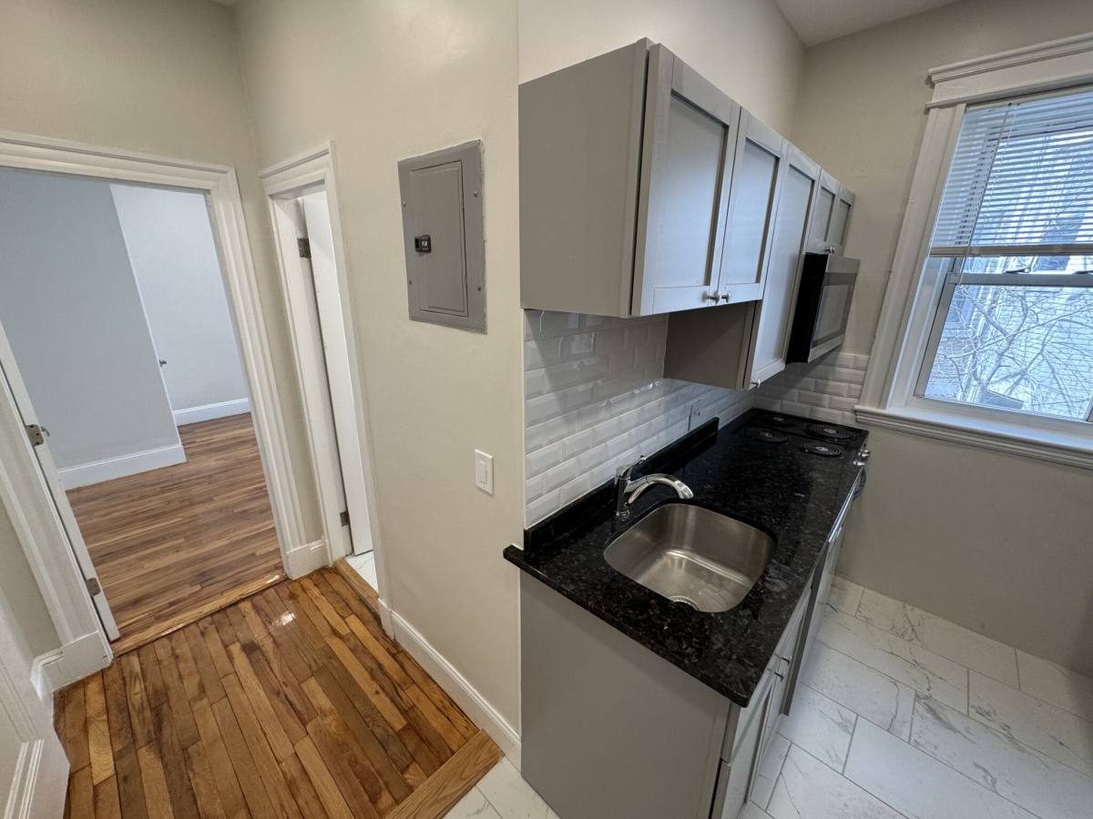 Apartment for rent at 109 Strathmore Rd #11, Brighton, MA 02135