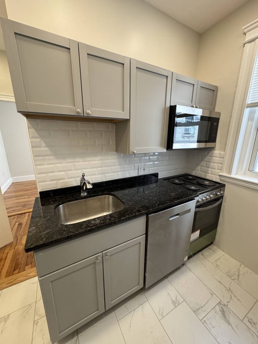 Apartment for rent at 109 Strathmore Rd #11, Brighton, MA 02135