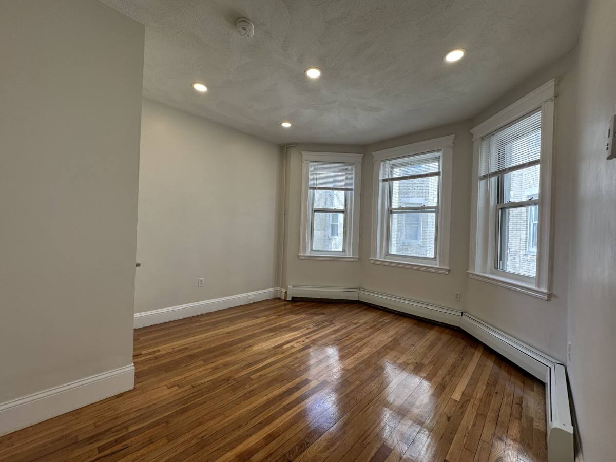 Apartment for rent at 109 Strathmore Rd #11, Brighton, MA 02135