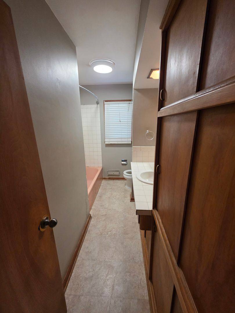 House for rent at 906 Elm Ave, Norfolk, NE 68701