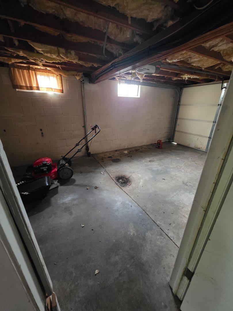 House for rent at 906 Elm Ave, Norfolk, NE 68701