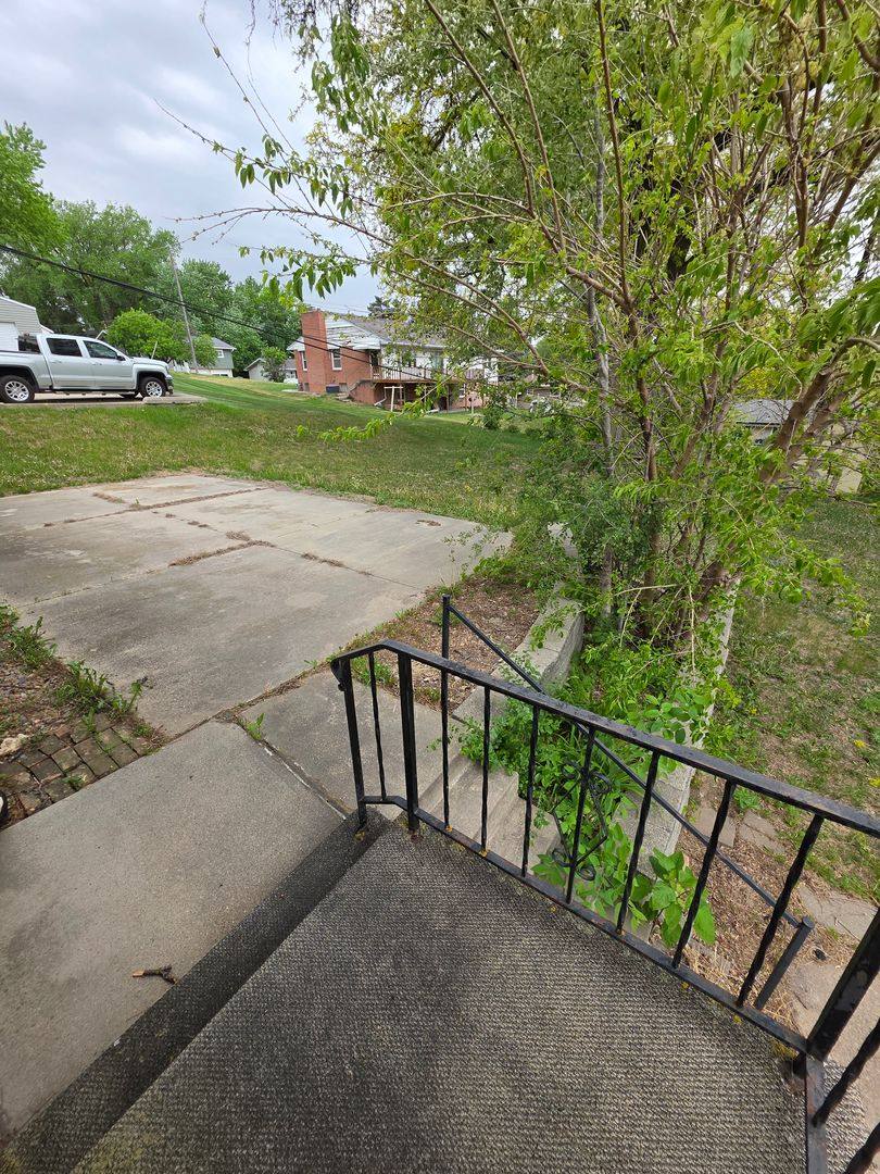 House for rent at 906 Elm Ave, Norfolk, NE 68701