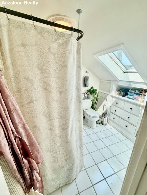 Apartment for rent at 2 Derne #5, Boston, MA 02114