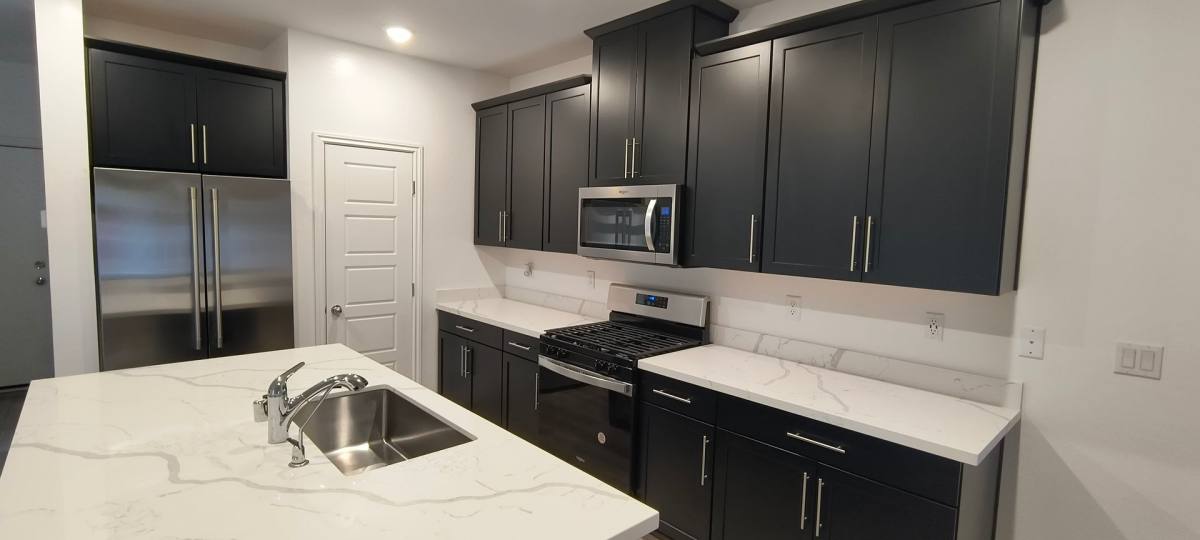 Townhouse for rent at 600 N Carriage Hill Dr, Las Vegas, NV 89138