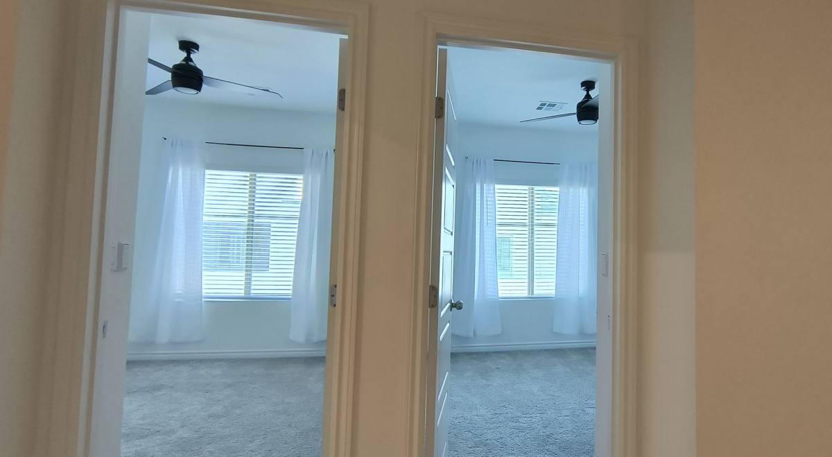Townhouse for rent at 600 N Carriage Hill Dr, Las Vegas, NV 89138