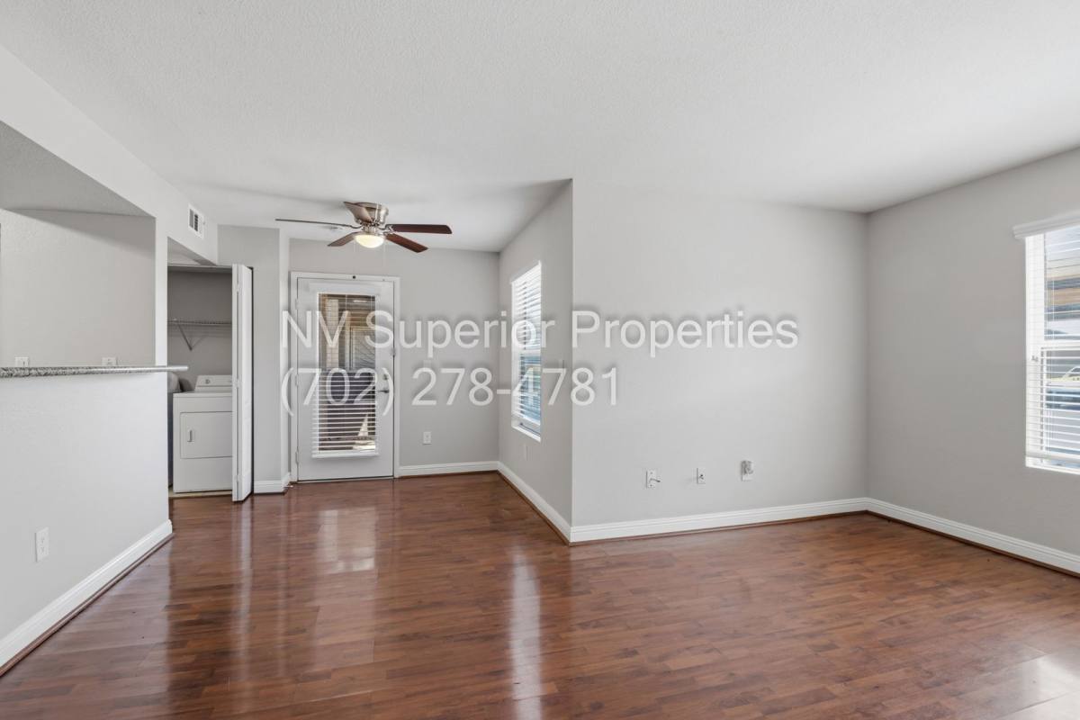 Apartment for rent at 5055 W Hacienda Ave, Las Vegas, NV 89118