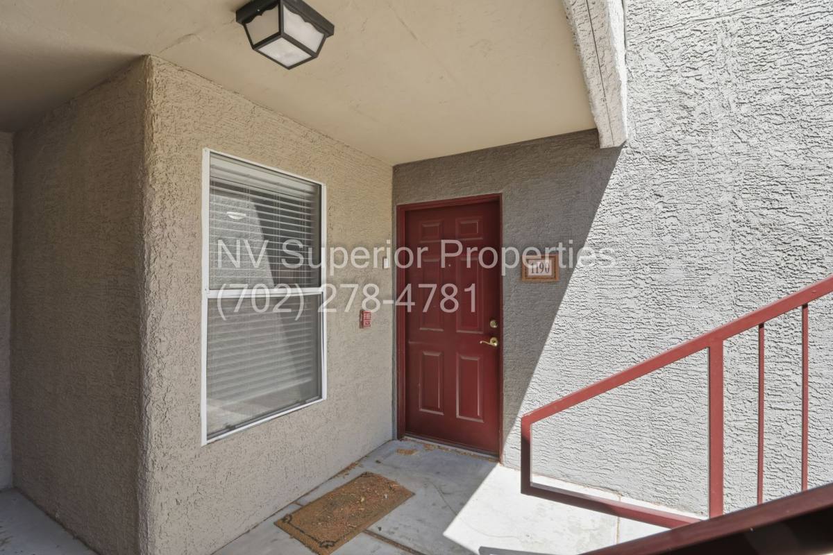 Apartment for rent at 5055 W Hacienda Ave, Las Vegas, NV 89118