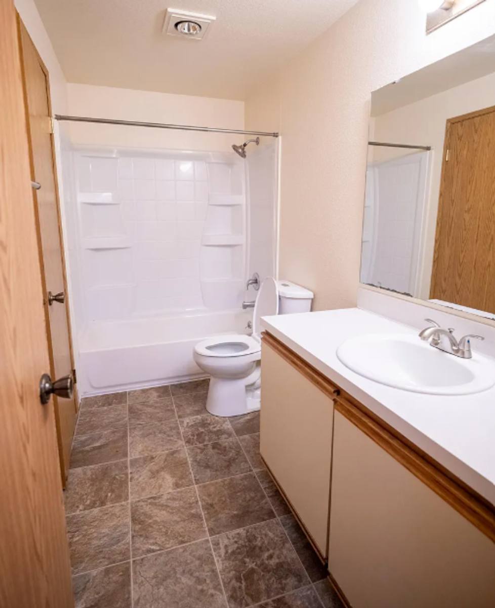 Apartment for rent at 117 S 330th St, Federal Way, WA 98003