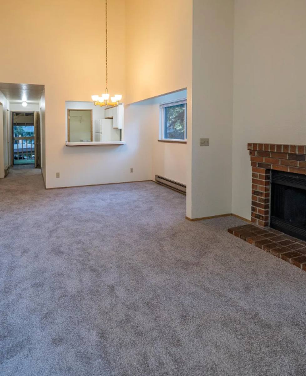 Apartment for rent at 117 S 330th St, Federal Way, WA 98003