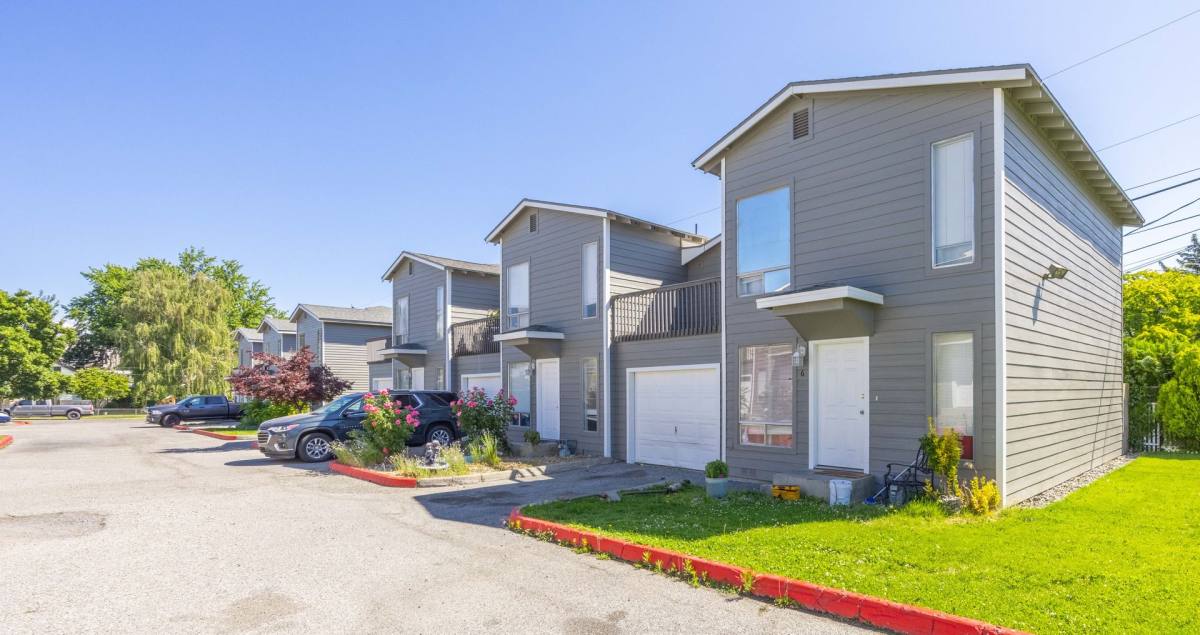 Townhouse for rent at 1107 Westwood Ave, Wenatchee, WA 98801