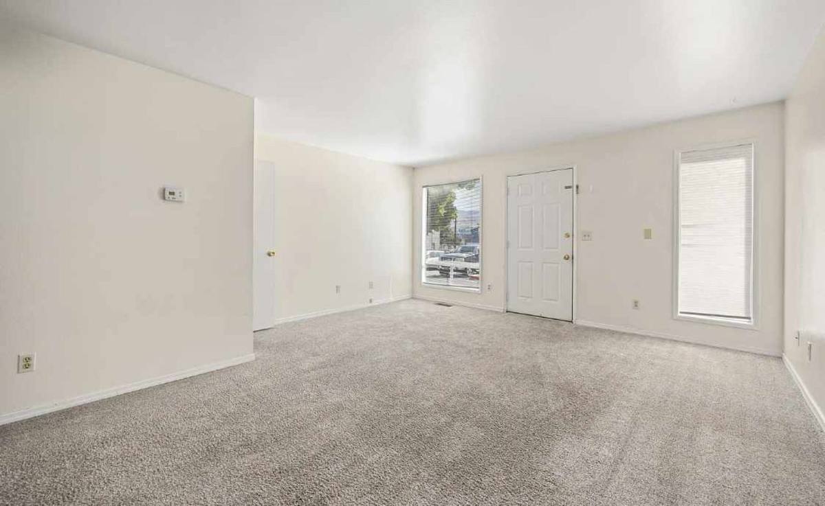 Townhouse for rent at 1107 Westwood Ave, Wenatchee, WA 98801