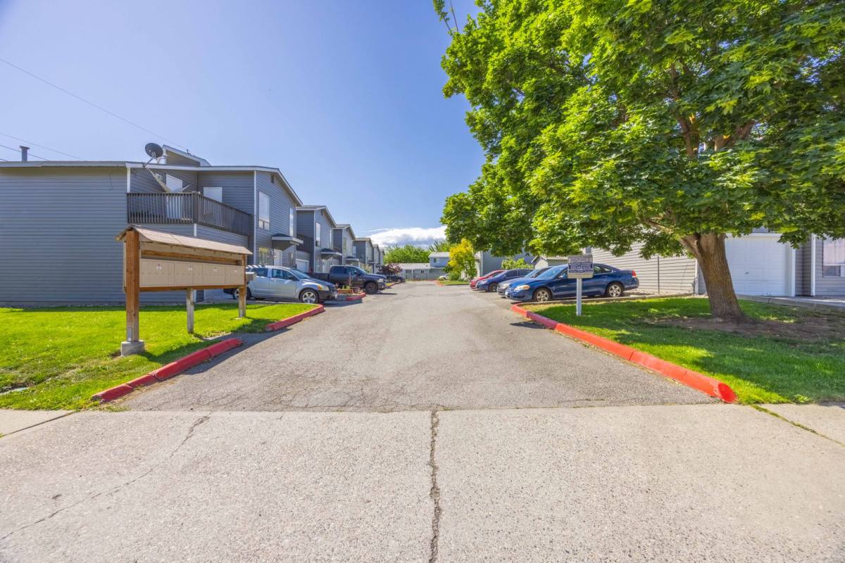 Townhouse for rent at 1107 Westwood Ave, Wenatchee, WA 98801