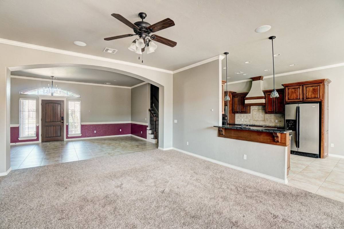 House for rent at 4601 NW 162nd Court, Edmond, OK 73013