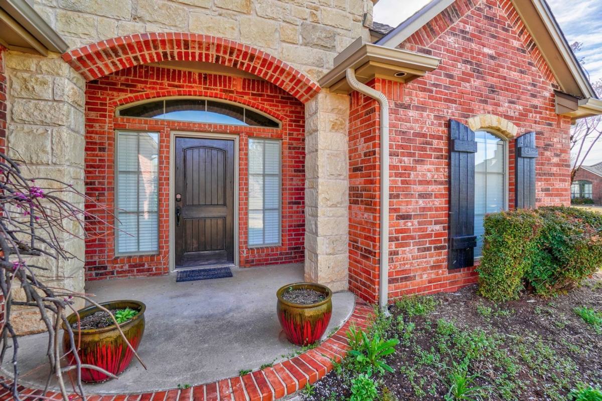 House for rent at 4601 NW 162nd Court, Edmond, OK 73013