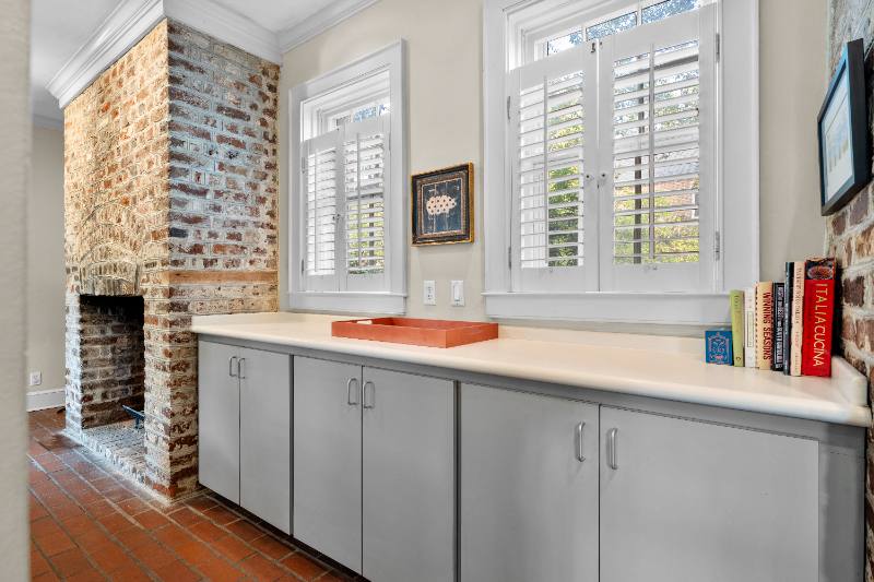 House for rent at 69 Anson St, Charleston, SC 29401