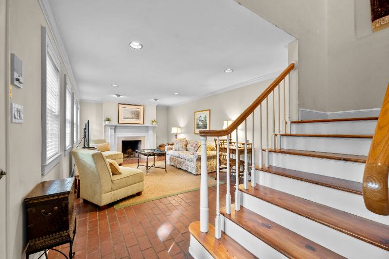 House for rent at 69 Anson St, Charleston, SC 29401