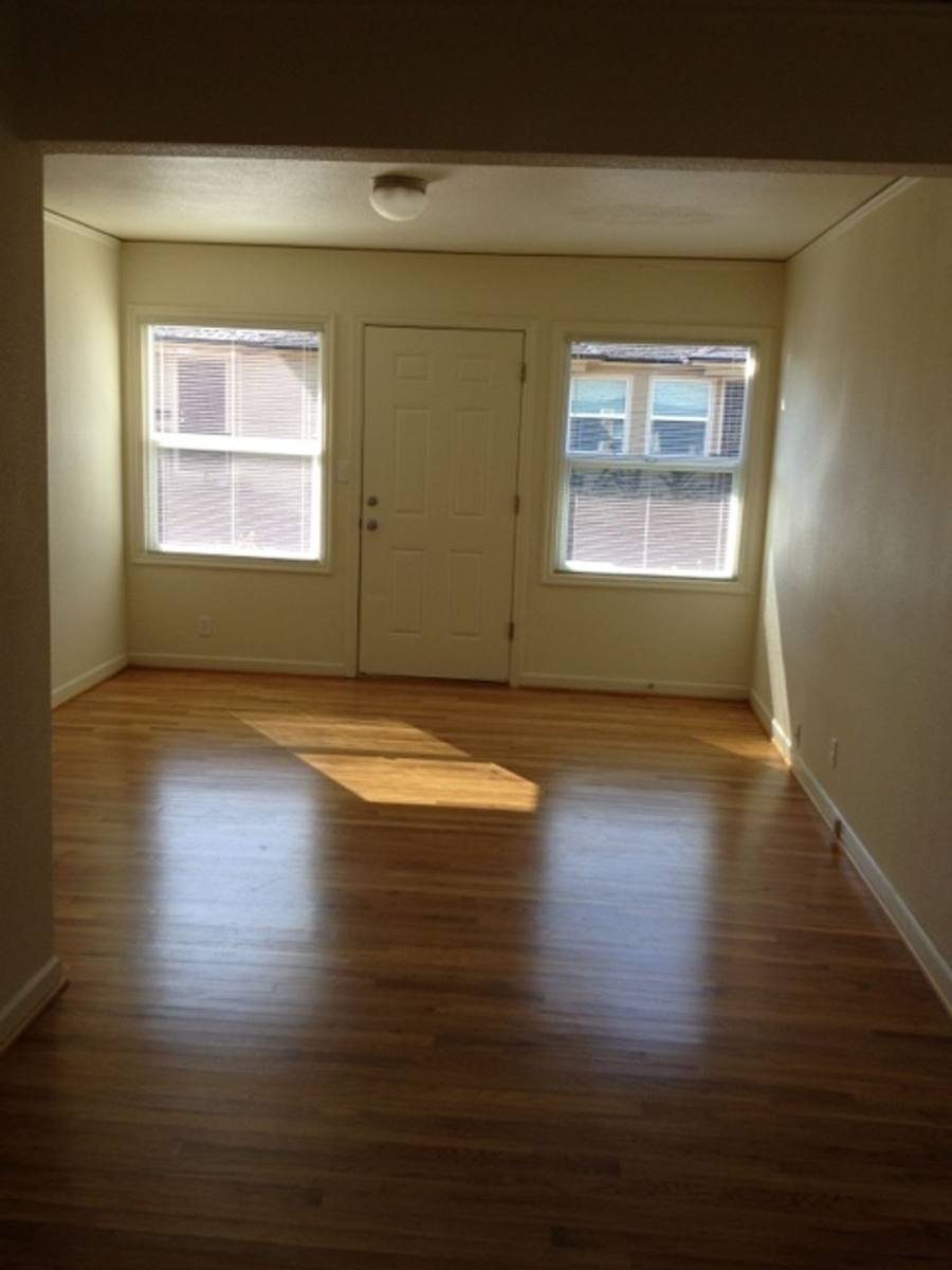 Apartment for rent at 6535 N Greeley, Portland, OR 97217