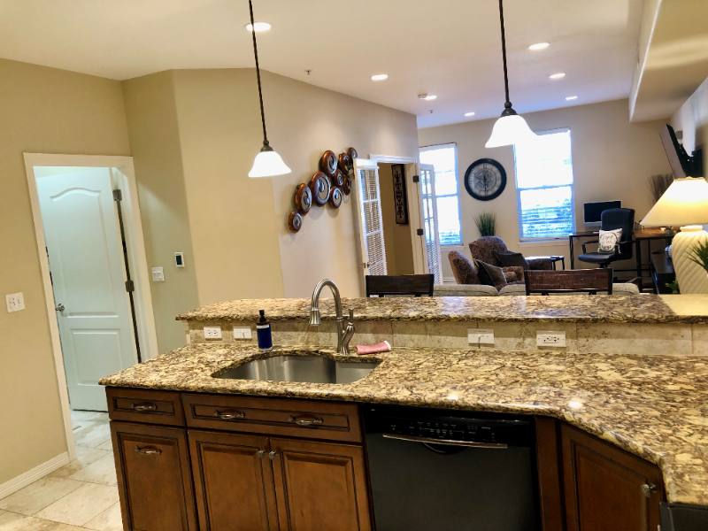 Townhouse for rent at 239 E Fountain Blvd #100, Colorado Springs, CO 80903