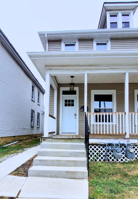 Townhouse for rent at 142 E Maynard Ave #142, Columbus, OH 43202