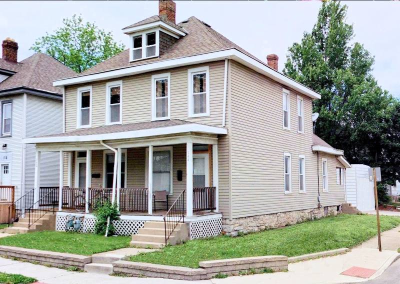 Townhouse for rent at 142 E Maynard Ave #142, Columbus, OH 43202