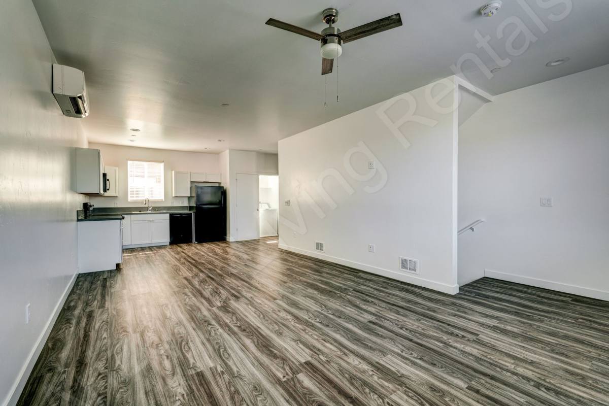Apartment for rent at 2061 Magnolia Dr, Lake Havasu City, AZ 86403