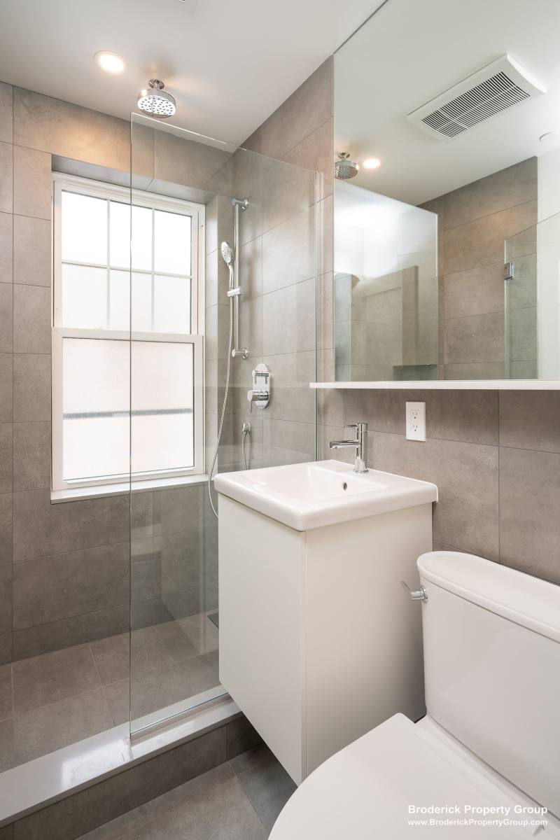 Apartment for rent at 18 Forest St #31, Cambridge, MA 02140