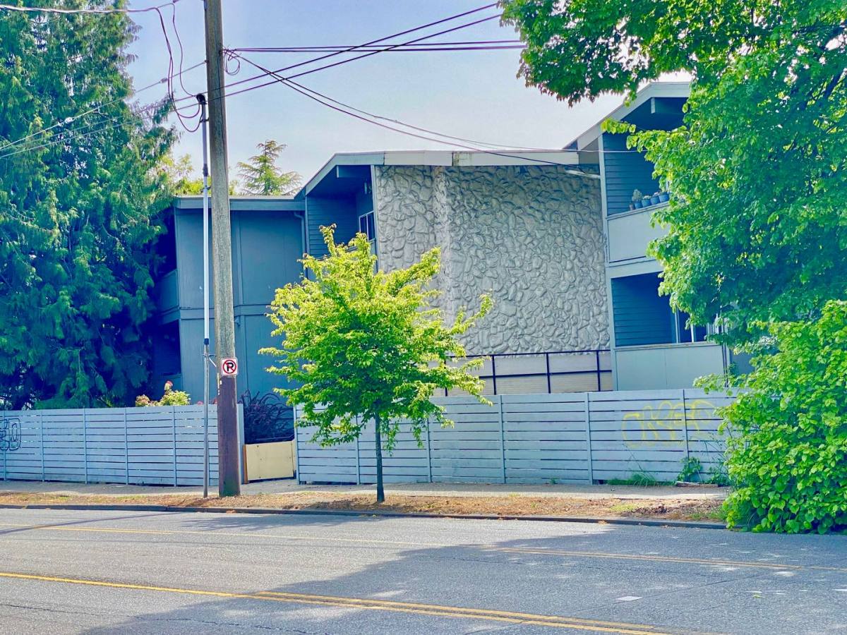 Apartment for rent at 6511 Rainier Ave S, Seattle, WA 98118