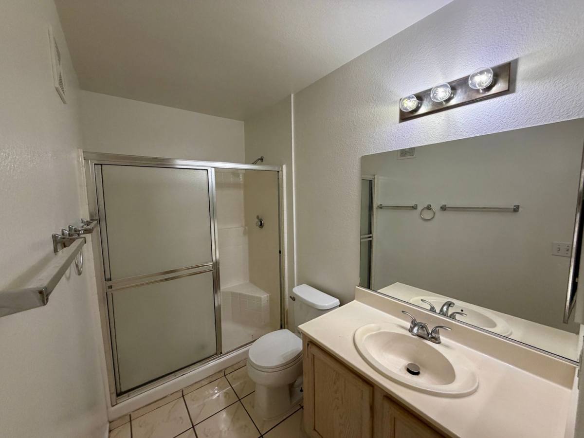 Condo for rent at 3131 Key Largo Dr, Las Vegas, NV 89120