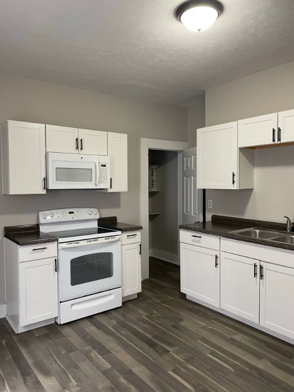 House for rent at 990 N 9th St #990, Columbus, OH 43201