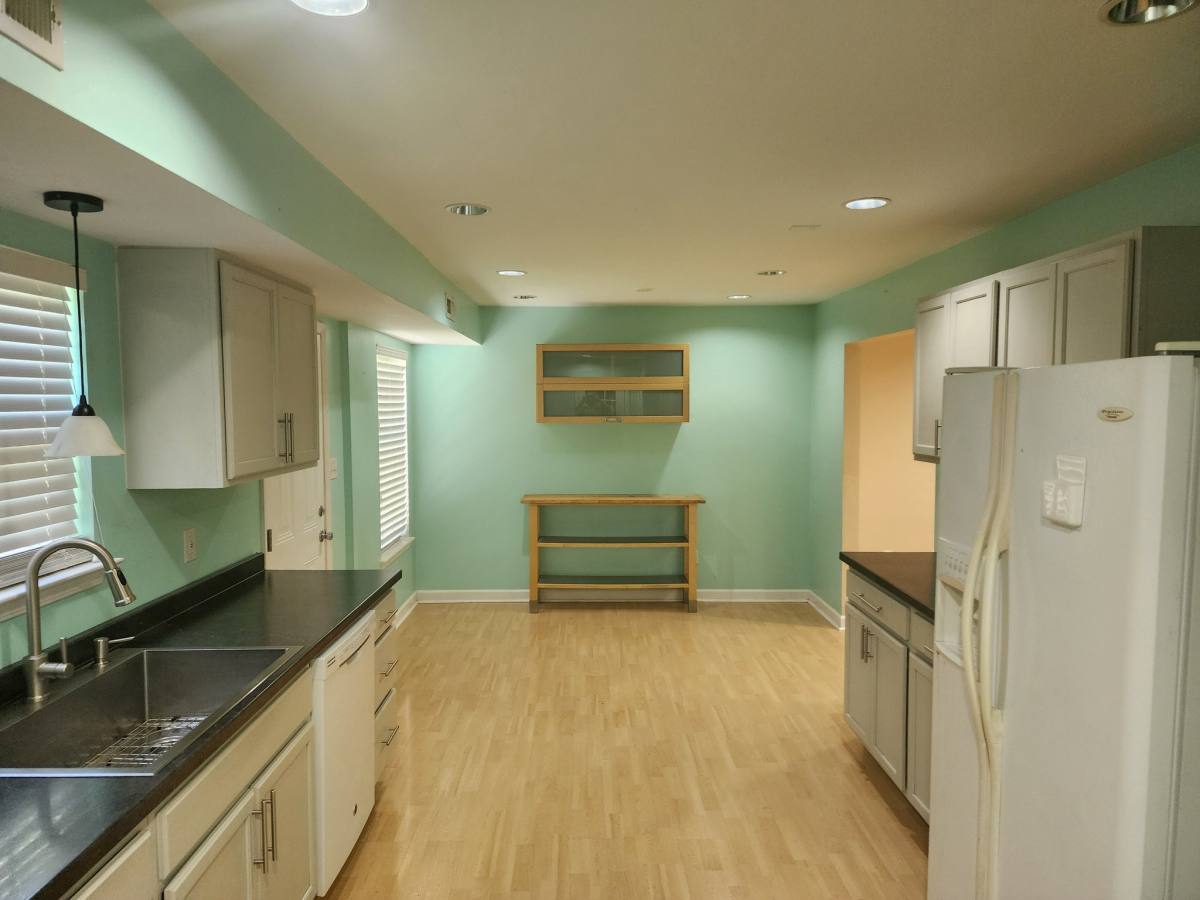 House for rent at 4227 Painted Trillium Court, Matthews, NC 28105