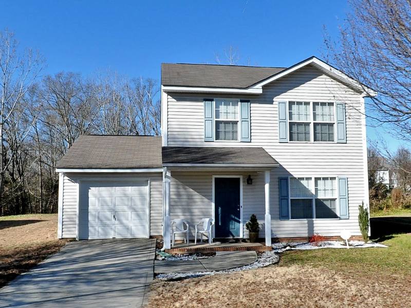 House for rent at 4227 Painted Trillium Court, Matthews, NC 28105