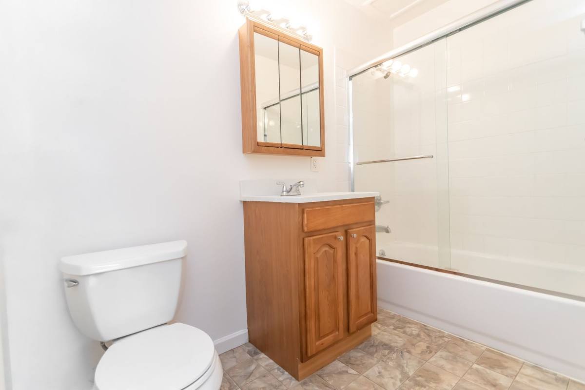 Apartment for rent at 24 Linda Ave, Oakland, CA 94611
