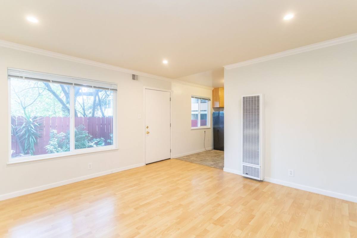 Apartment for rent at 24 Linda Ave, Oakland, CA 94611