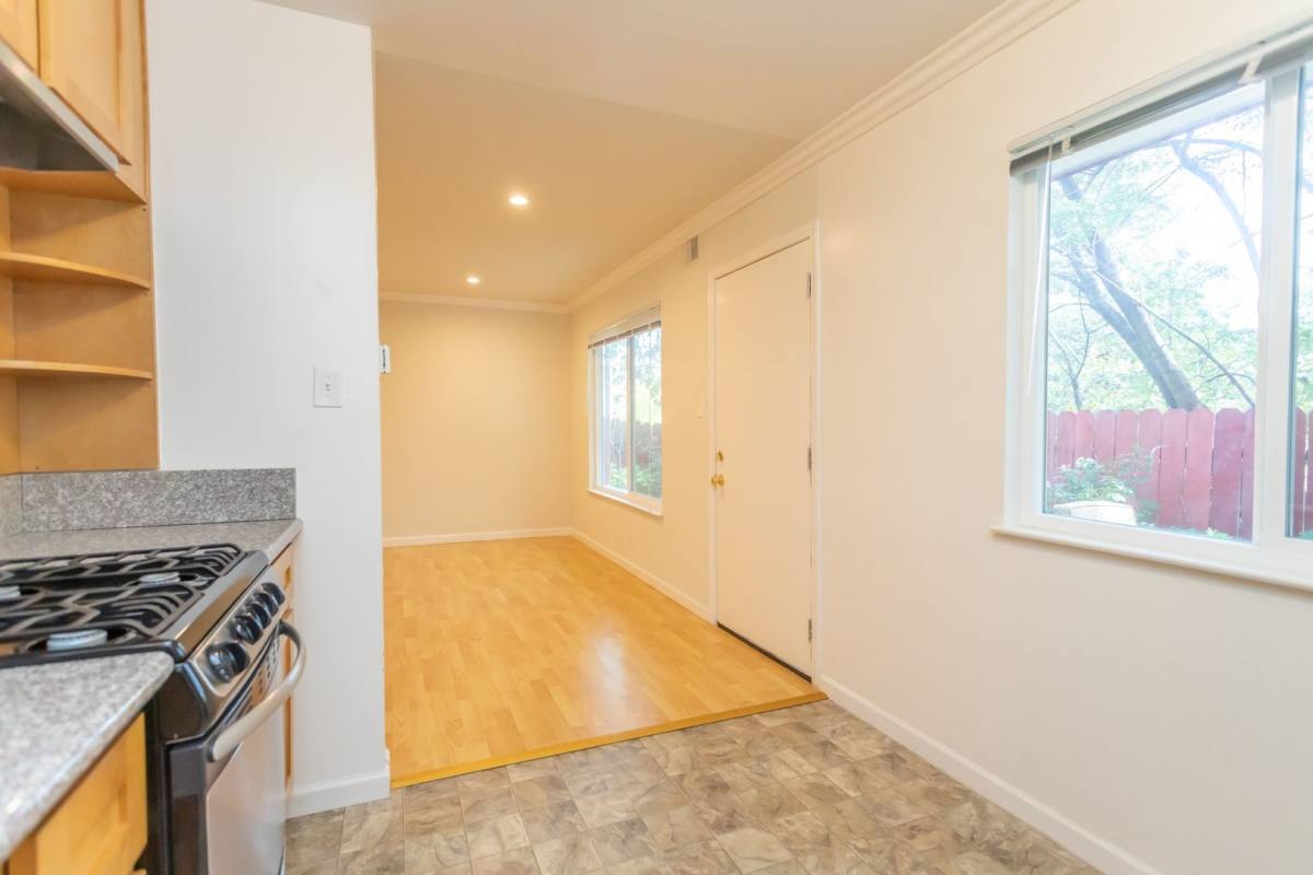 Apartment for rent at 24 Linda Ave, Oakland, CA 94611