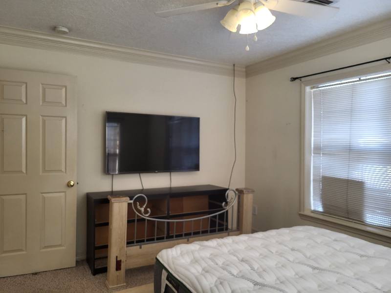 Apartment for rent at 92 Kelley St #B, Houston, TX 77009
