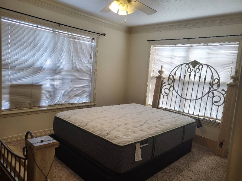 Apartment for rent at 92 Kelley St #B, Houston, TX 77009